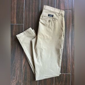 Banana republic khaki chinos 31x34